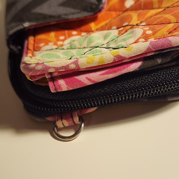 Vera Bradley Black Floral Quilted Wristlet - Picture 13 of 13